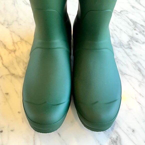 NWOT Hunter Original Tall Rain Boot - Size 9 - Hunter Green - Picture 8 of 9